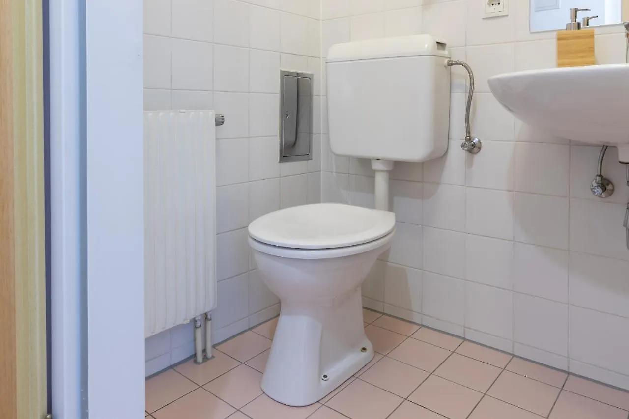 Yeshello Apartment Near Central Station Viena Austria