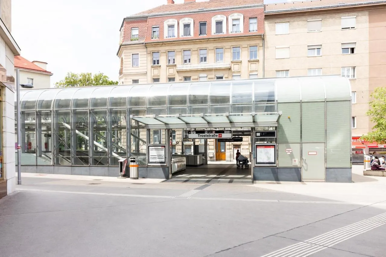 Yeshello Apartment Near Central Station Viena Austria